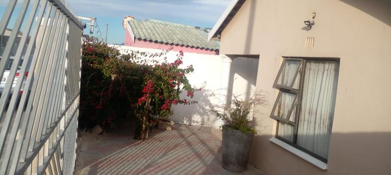 2 Bedroom Property for Sale in Tafelsig Western Cape